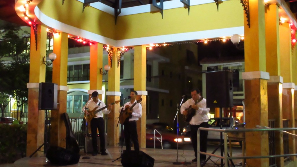 Music in the plaza small