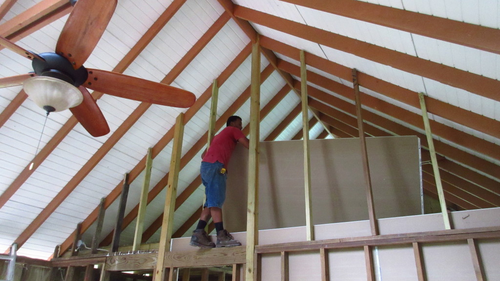 Waldemar hanging drywall