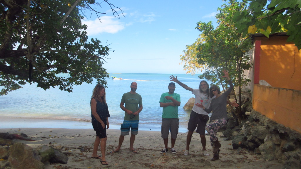 Crew Cabo Rojo