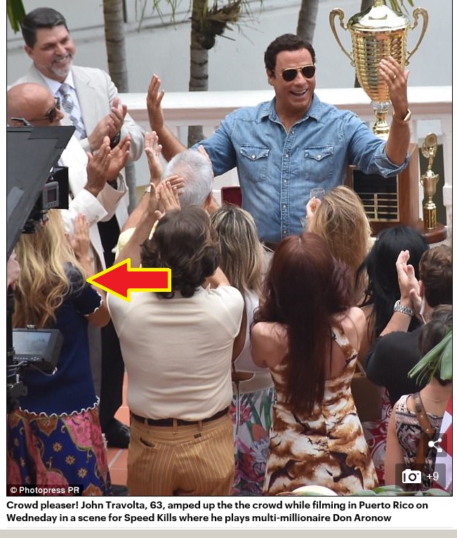 Travolta trophy scene cassie